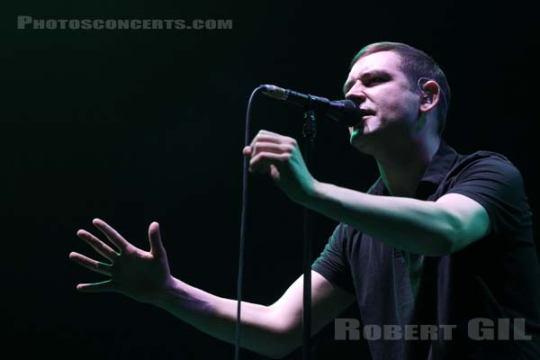 THE TWILIGHT SAD - 2016-11-15 - PARIS - Accor Arena - James Alexander Graham